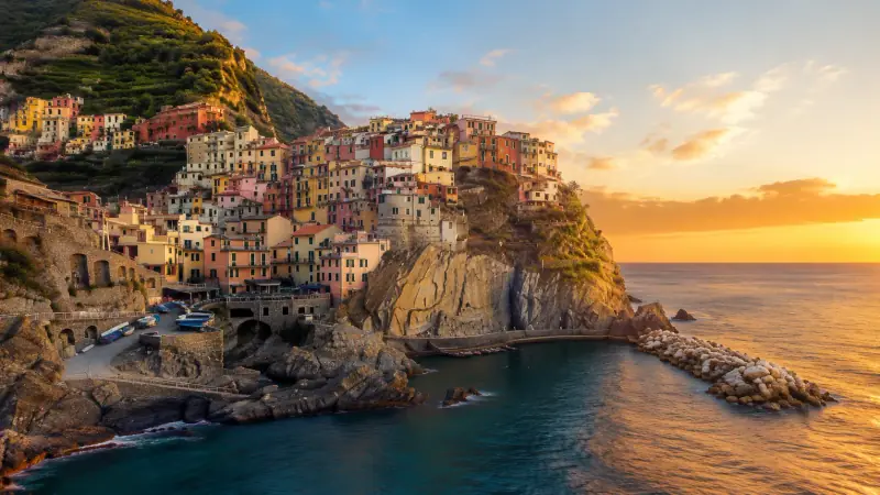 Europe solo travel destinations
